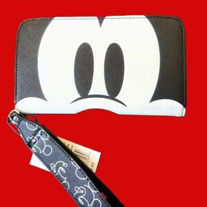 Disney Mickey mouse Wallet NWT
